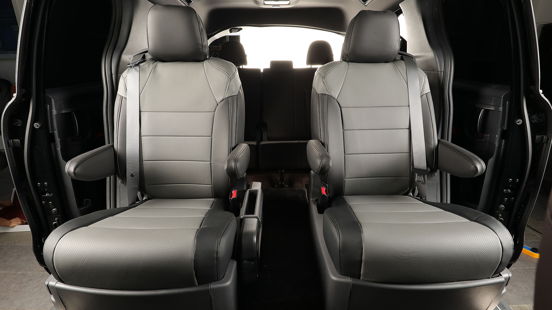 Ultimate Car Seat Covers Buying Guide: Perfect Fit for Your Vehicle
