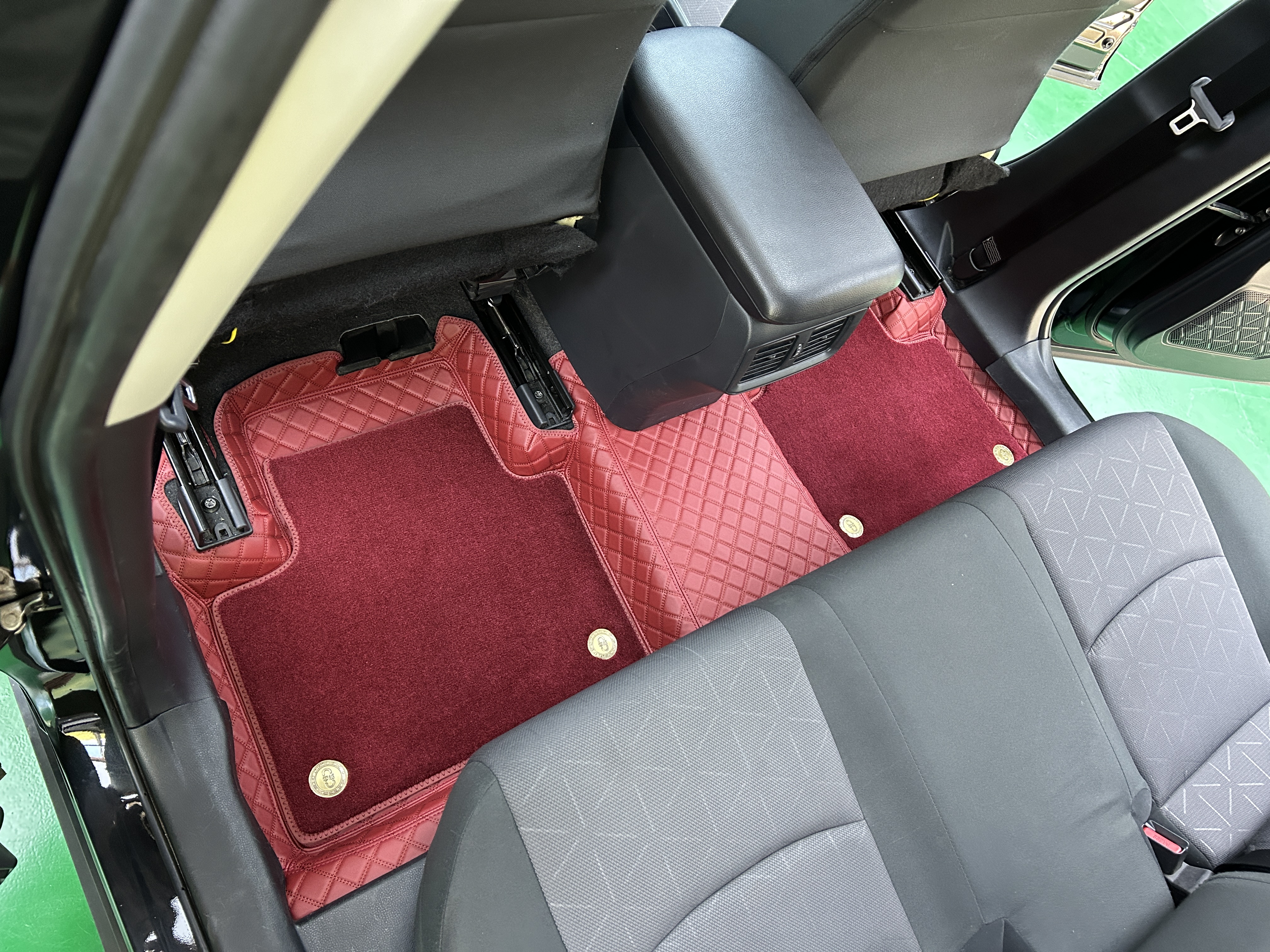 Trending Interior Car Accessories: Why Custom Car Mats Are the New Must-Have for Car Enthusiasts