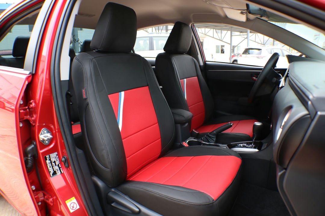 toyota corolla ekr custom seat covers Inclined rod black and red leather 1