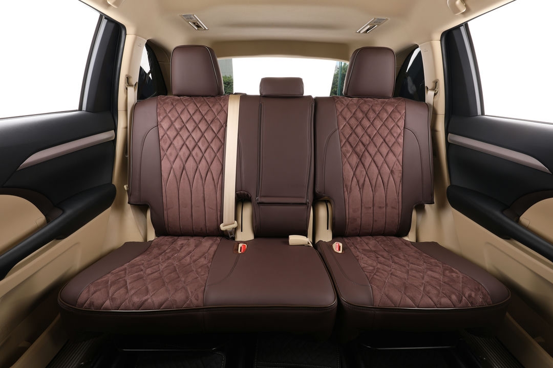 toyota highlander ekr fm63 brown leather and suedette with middle pineapple pattern with edge piping 6